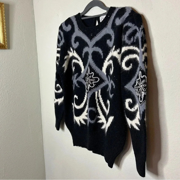 Vintage Christine Wool and Angora Blend Sweater Size Medium - Picture 2 of 6
